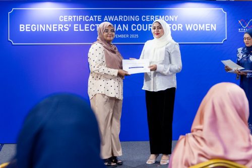 Certificate Awarding Ceremony of Beginners’ Electrician Course