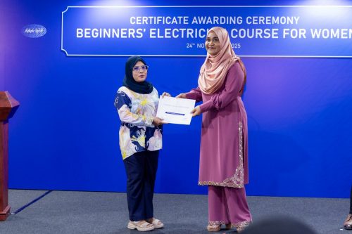 Certificate Awarding Ceremony of Beginners’ Electrician Course
